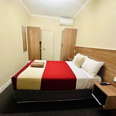 Wattle Tree Motel Кутамундра Экстерьер фото