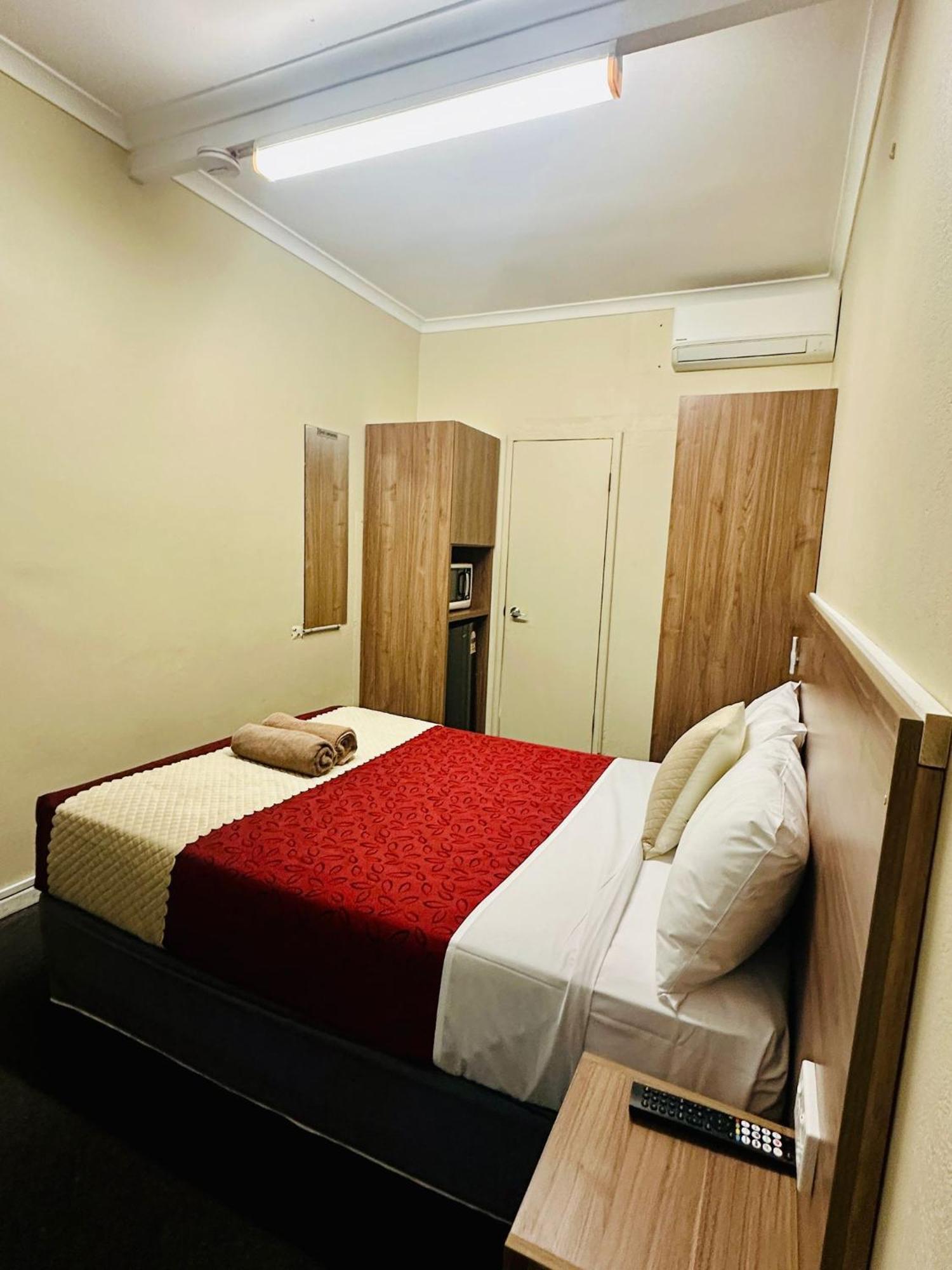 Wattle Tree Motel Кутамундра Экстерьер фото